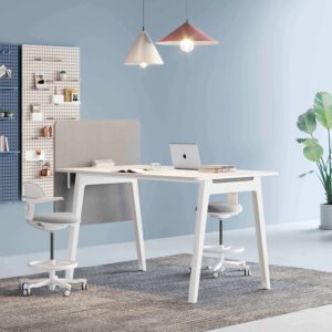 Wooden Bar Table Coffee Shop High Stool Bar Chair and Simple Office Table